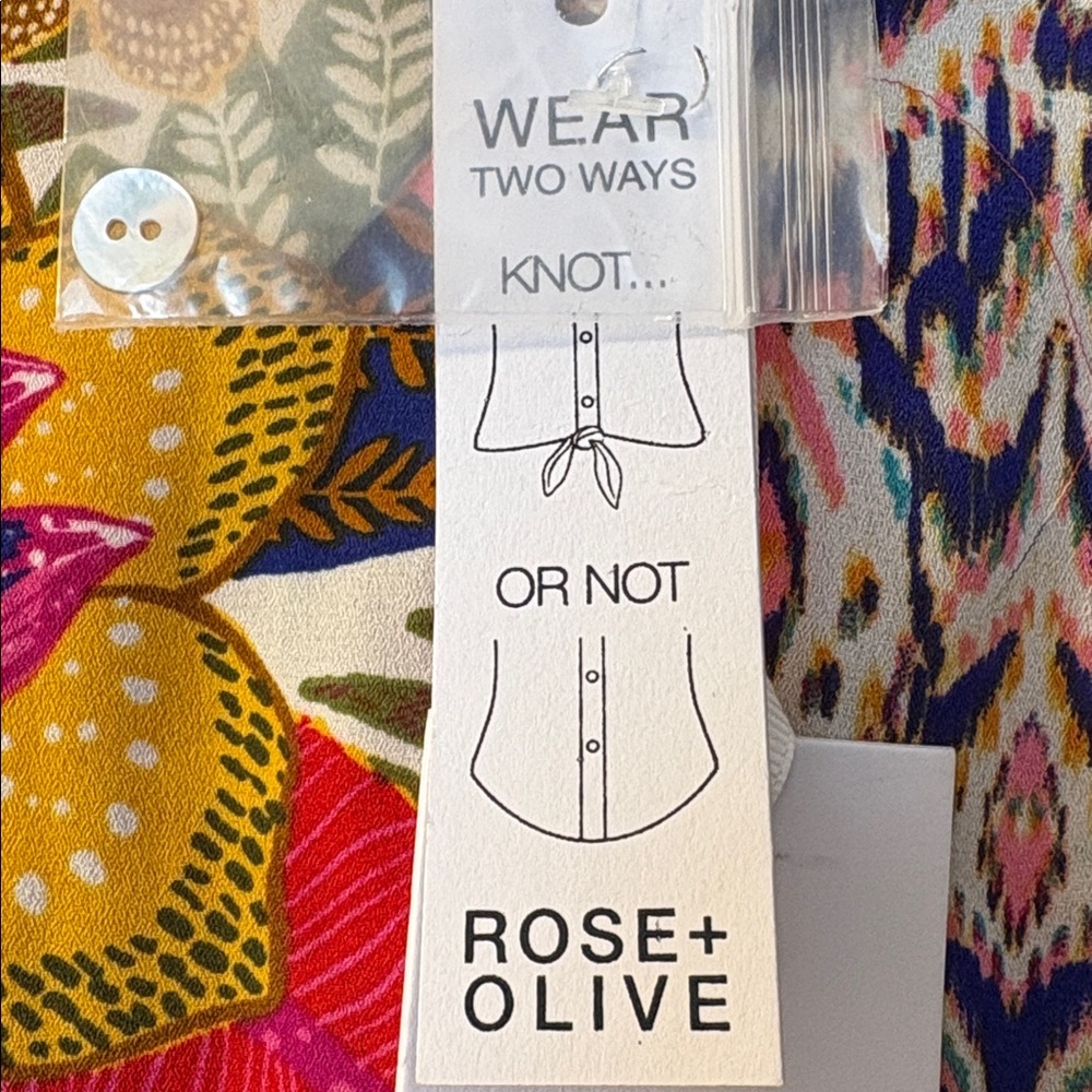 Rose & Olive 1X wear 2 ways button down gorgeous top! NWT! - Picture 5 of 8